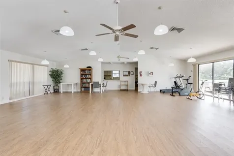 190 SE 5th Avenue Dania Beach FL 33004