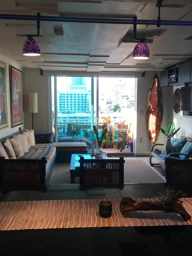 345 Ocean Drive Miami Beach FL 33139