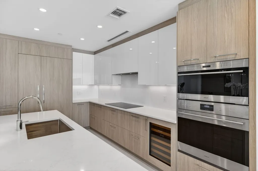 153 N Seabreeze Boulevard Fort Lauderdale FL 33304
