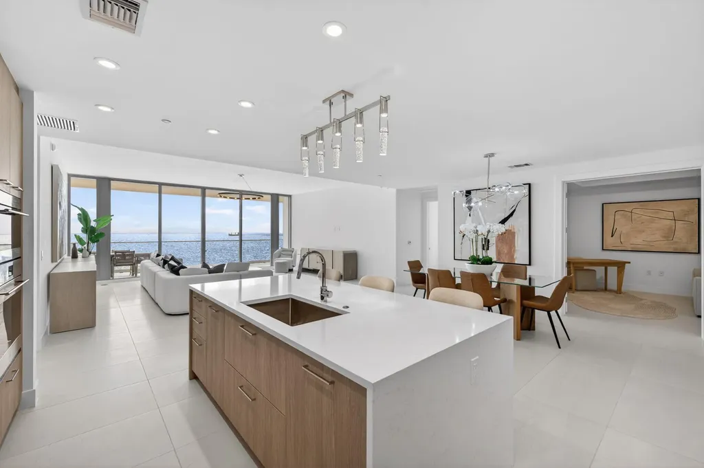 153 N Seabreeze Boulevard Fort Lauderdale FL 33304