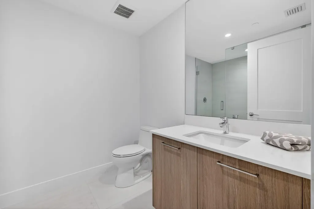153 N Seabreeze Boulevard Fort Lauderdale FL 33304