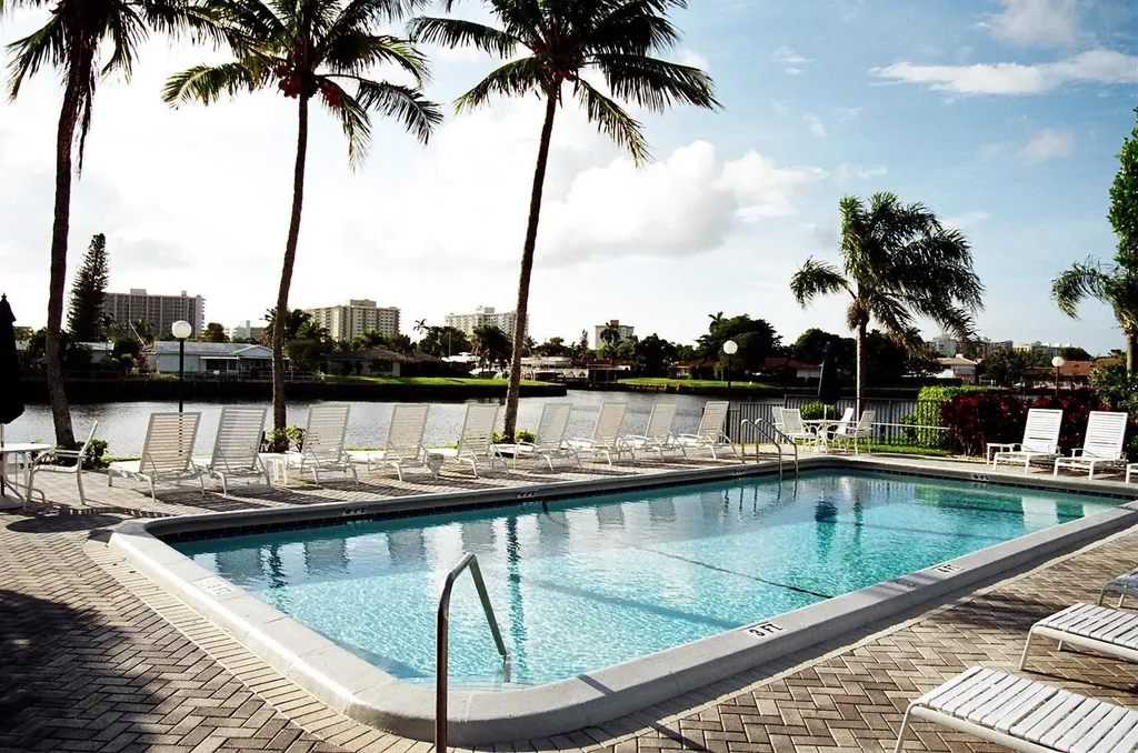 6307 Bay Club Drive Fort Lauderdale FL 33308