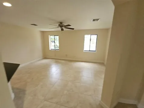 6185 Laurel Lane Tamarac FL 33319
