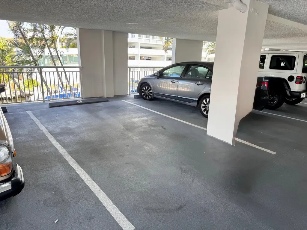 3100 NE 48th Street Fort Lauderdale FL 33308