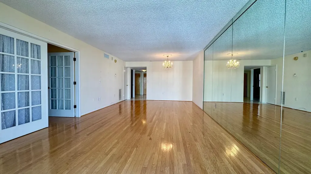3100 NE 48th Street Fort Lauderdale FL 33308