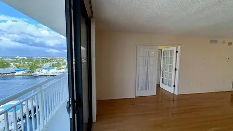 3100 NE 48th Street Fort Lauderdale FL 33308