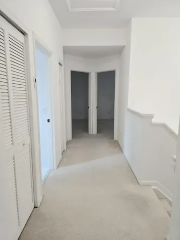10589 NW 56th Place Coral Springs FL 33076