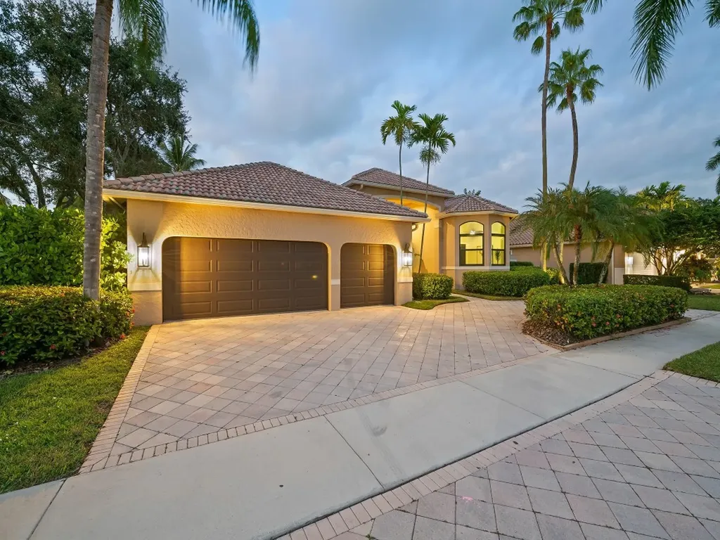 2583 Mayfair Lane Weston FL 33327