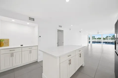 3100 NE 49th Street Fort Lauderdale FL 33308