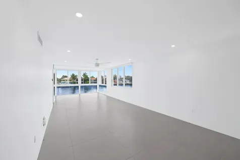 3100 NE 49th Street Fort Lauderdale FL 33308