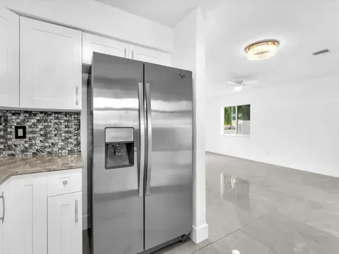 2731 NW 9th Street Pompano Beach FL 33069