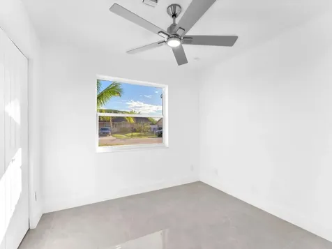 2731 NW 9th Street Pompano Beach FL 33069
