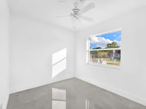 2731 NW 9th Street Pompano Beach FL 33069