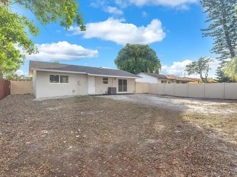 2731 NW 9th Street Pompano Beach FL 33069