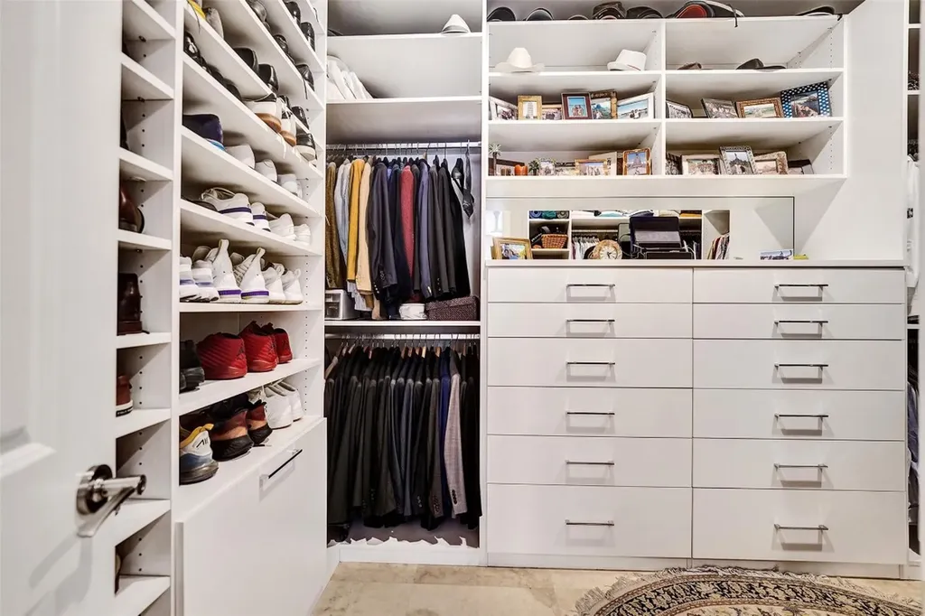 517 NE 11th Avenue Fort Lauderdale FL 33301