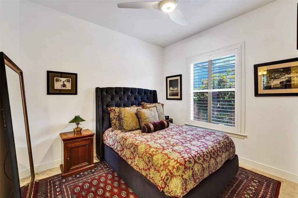 517 NE 11th Avenue Fort Lauderdale FL 33301