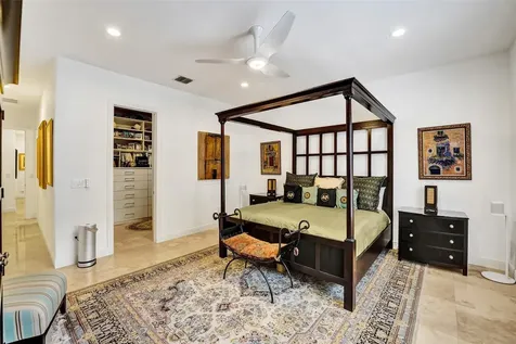 517 NE 11th Avenue Fort Lauderdale FL 33301
