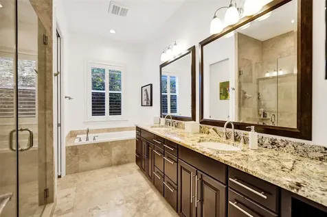 517 NE 11th Avenue Fort Lauderdale FL 33301