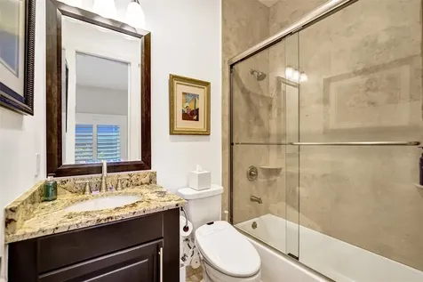 517 NE 11th Avenue Fort Lauderdale FL 33301
