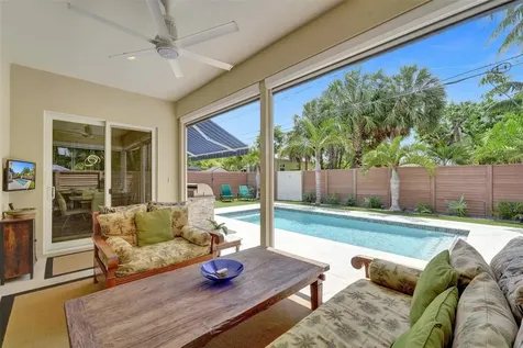 517 NE 11th Avenue Fort Lauderdale FL 33301