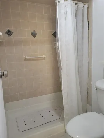 3671 Environ Boulevard Lauderhill FL 33319