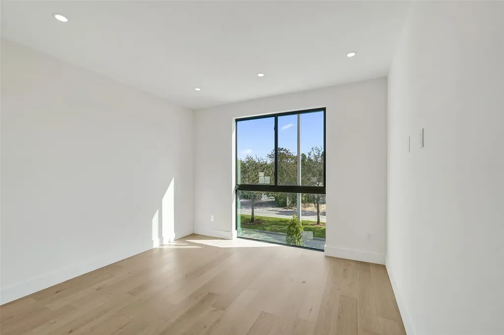 1525 NE 15th Avenue Fort Lauderdale FL 33304