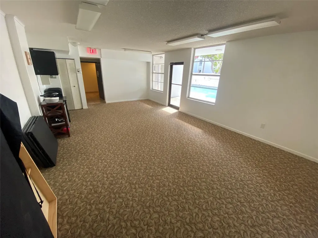 6000 NE 22nd Way Fort Lauderdale FL 33308