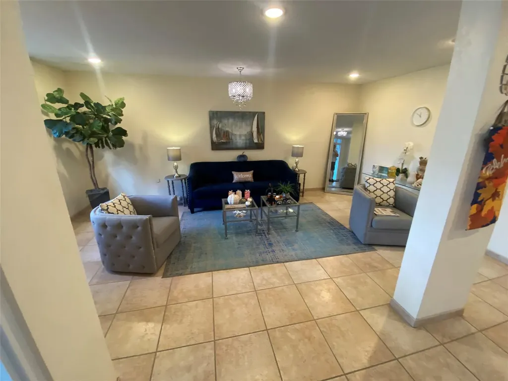 6000 NE 22nd Way Fort Lauderdale FL 33308