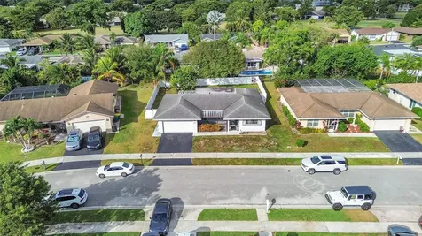 6411 NW 89th Avenue Tamarac FL 33321