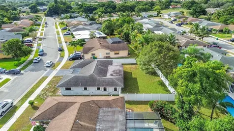 6411 NW 89th Avenue Tamarac FL 33321
