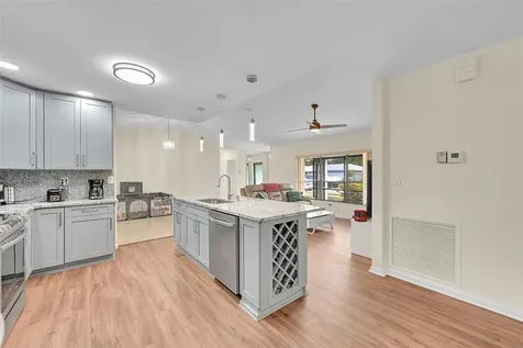 6411 NW 89th Avenue Tamarac FL 33321