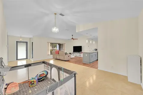 6411 NW 89th Avenue Tamarac FL 33321