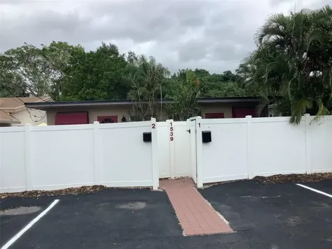 1539 NE 32nd Street Oakland Park FL 33334
