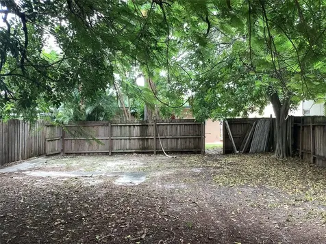 1539 NE 32nd Street Oakland Park FL 33334