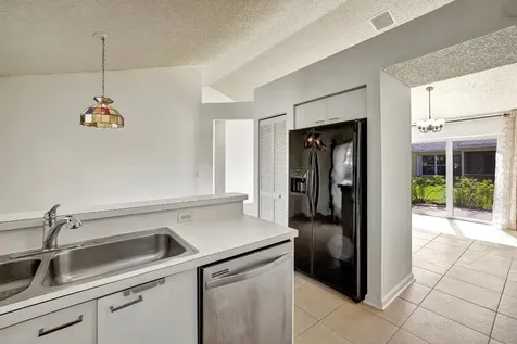 10890 Sea Hibiscus Lane Tamarac FL 33321