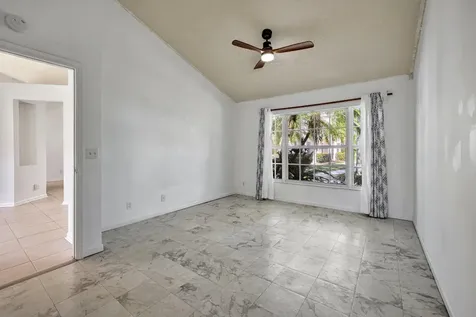 10890 Sea Hibiscus Lane Tamarac FL 33321