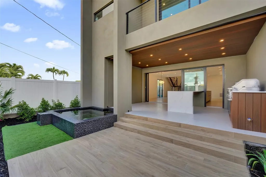 1527 NE 15th Avenue Fort Lauderdale FL 33304