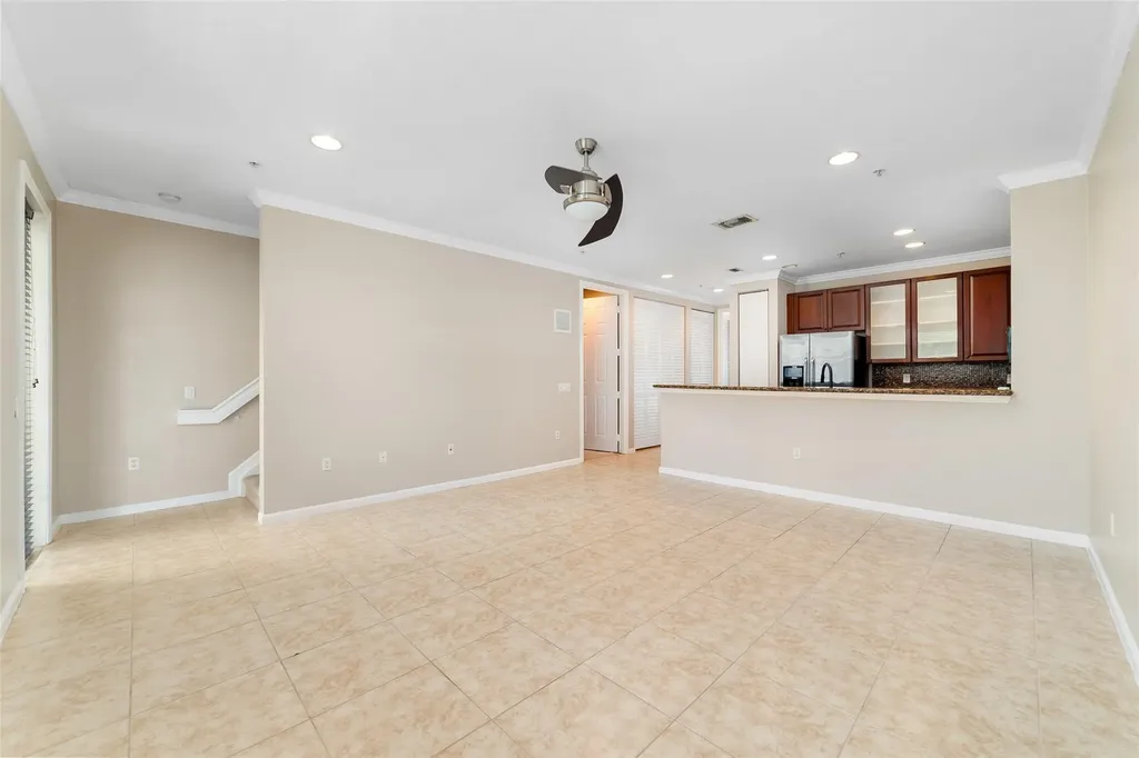 1323 Via De Pepi Boynton Beach FL 33426