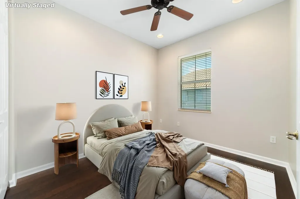 1323 Via De Pepi Boynton Beach FL 33426