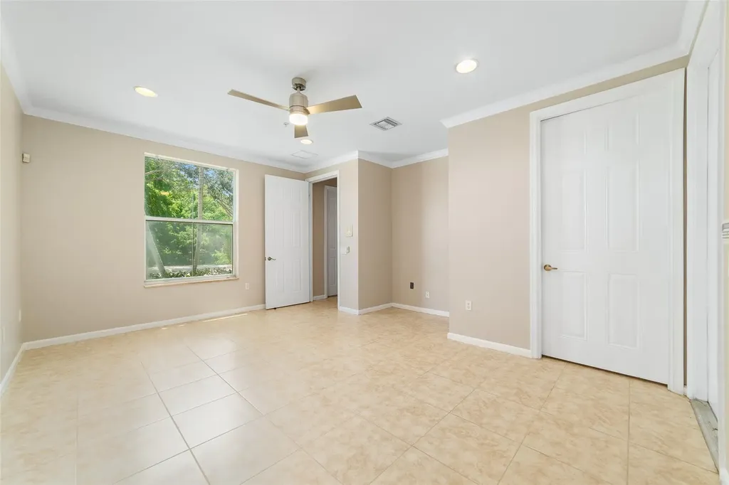 1323 Via De Pepi Boynton Beach FL 33426