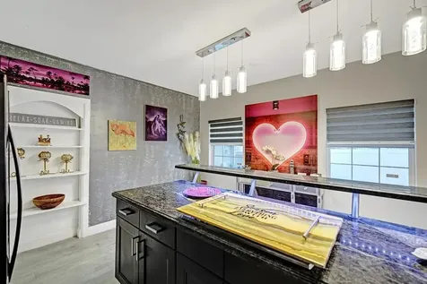 2000 Jackson Street Hollywood FL 33020