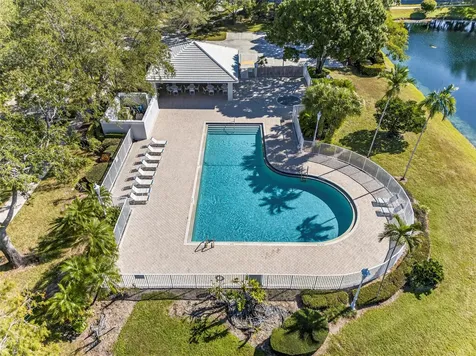 3004 Lakemont Court Palm Beach Gardens FL 33403