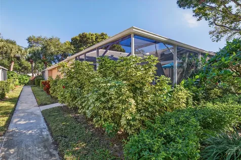 3004 Lakemont Court Palm Beach Gardens FL 33403