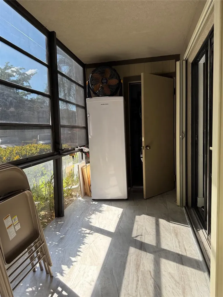 10905 W Clairmont Circle Tamarac FL 33321