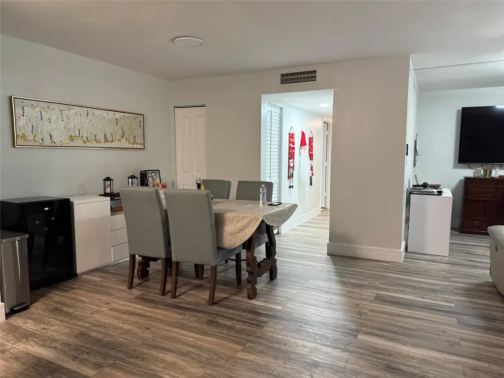 10905 W Clairmont Circle Tamarac FL 33321