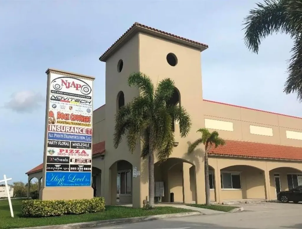 15420 SW 136th Street Miami FL 33196
