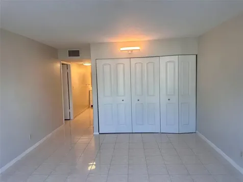 1149 Hillsboro Mile Hillsboro Beach FL 33062