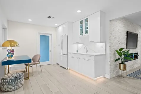 1731 NE 23rd Avenue Fort Lauderdale FL 33305