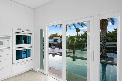 1731 NE 23rd Avenue Fort Lauderdale FL 33305
