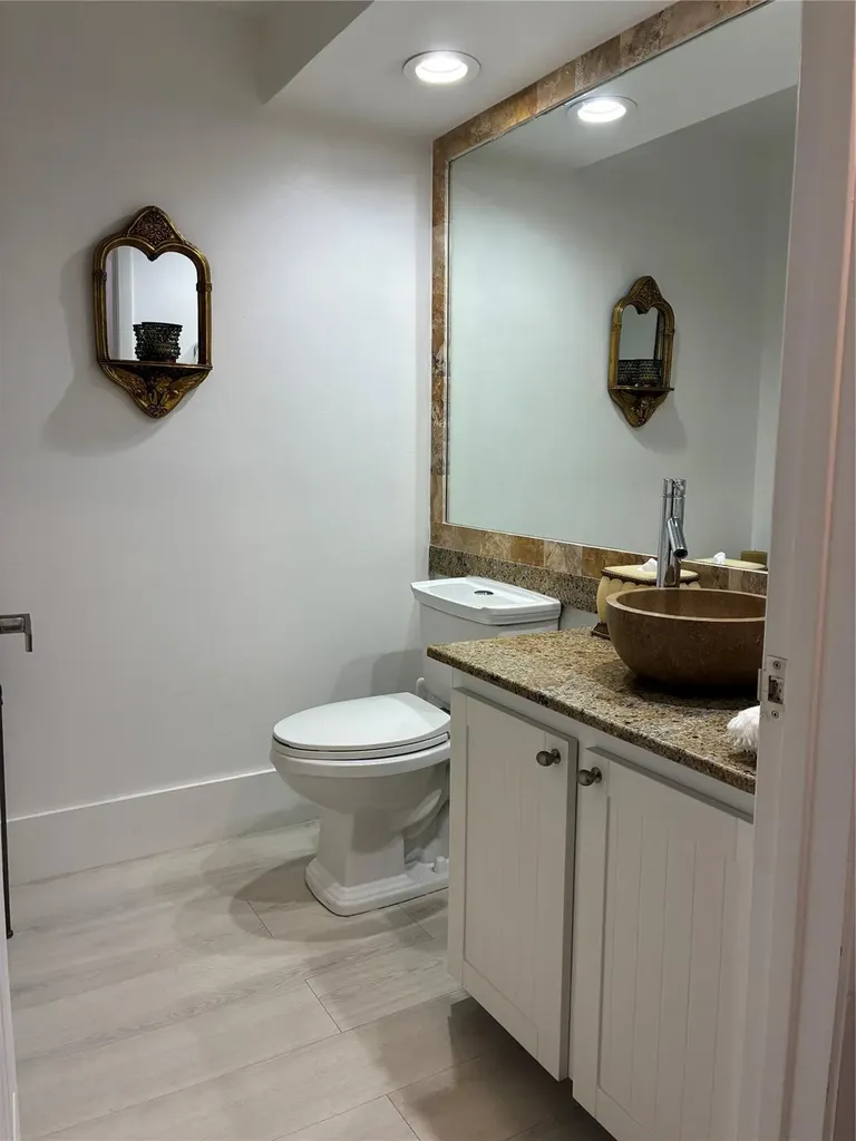 5425 10th Fairway Drive Delray Beach FL 33484
